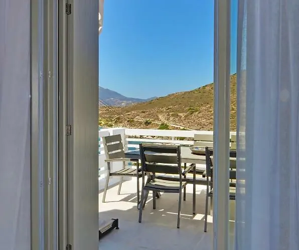 Cavo Milos * Adamantas (Milos)